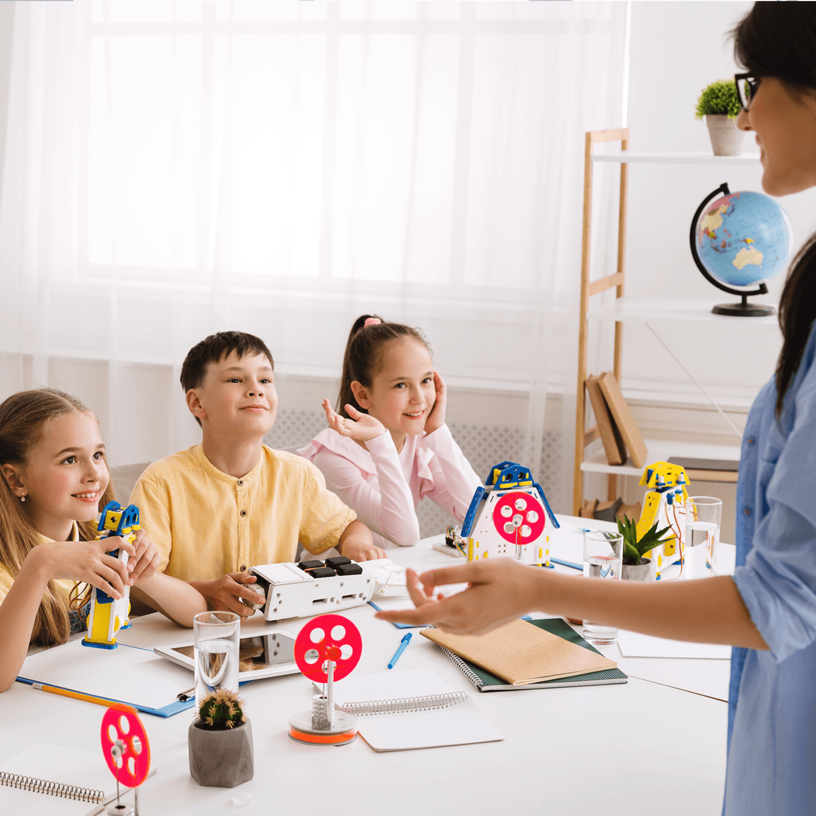 Children learning social communication skills together